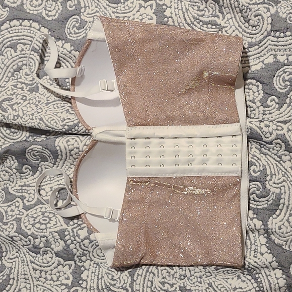 Pink crop tank - Picture 2 of 3